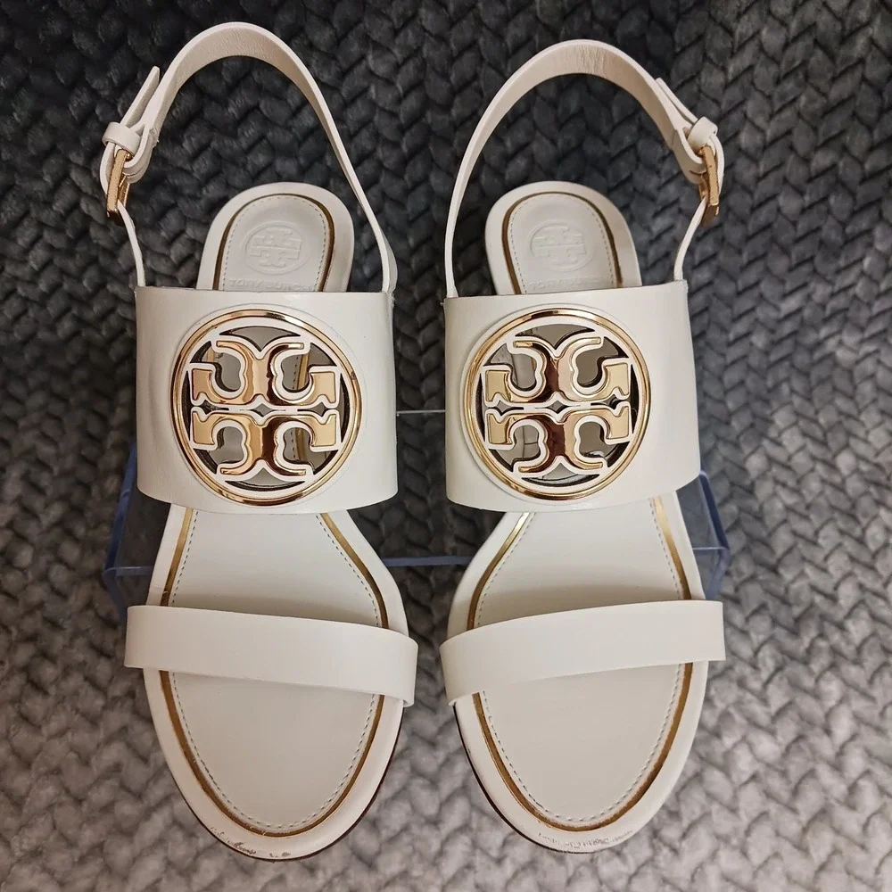 Tory Burch Cream Leather Wedge Sandals with Gold Logo - Picture 7 of 16